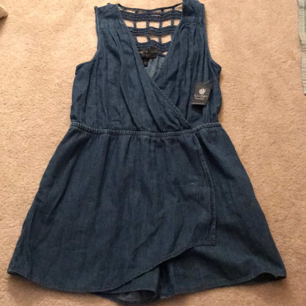 Jessica Simpson NWT thin skort jumper Size L